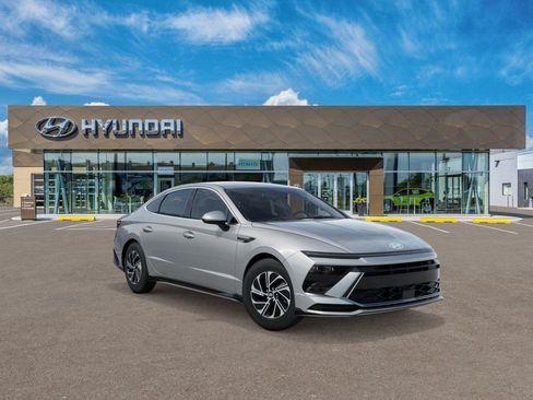 New 2026 Hyundai Sonata Blue FWD image 2