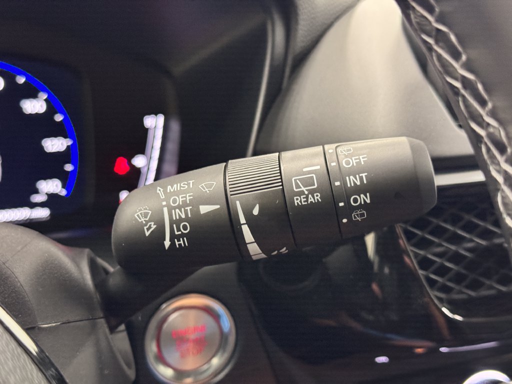 Used 2025 Acura ADX AWD image 23