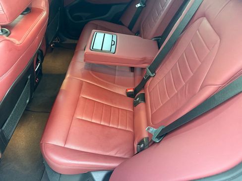 Certified 2021 BMW X4 xDrive30i w/ Executive Package image 21