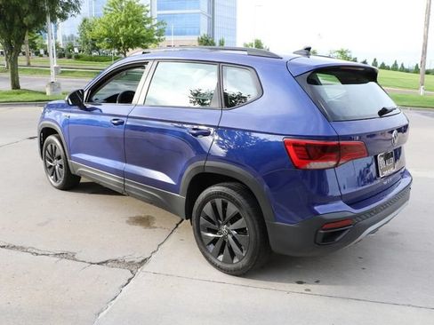 Used 2023 Volkswagen Taos S w/ Driver Assistance Package FWD image 5