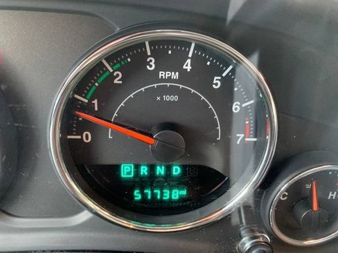 Used 2018 Jeep Wrangler Sport AWD/4WD image 26
