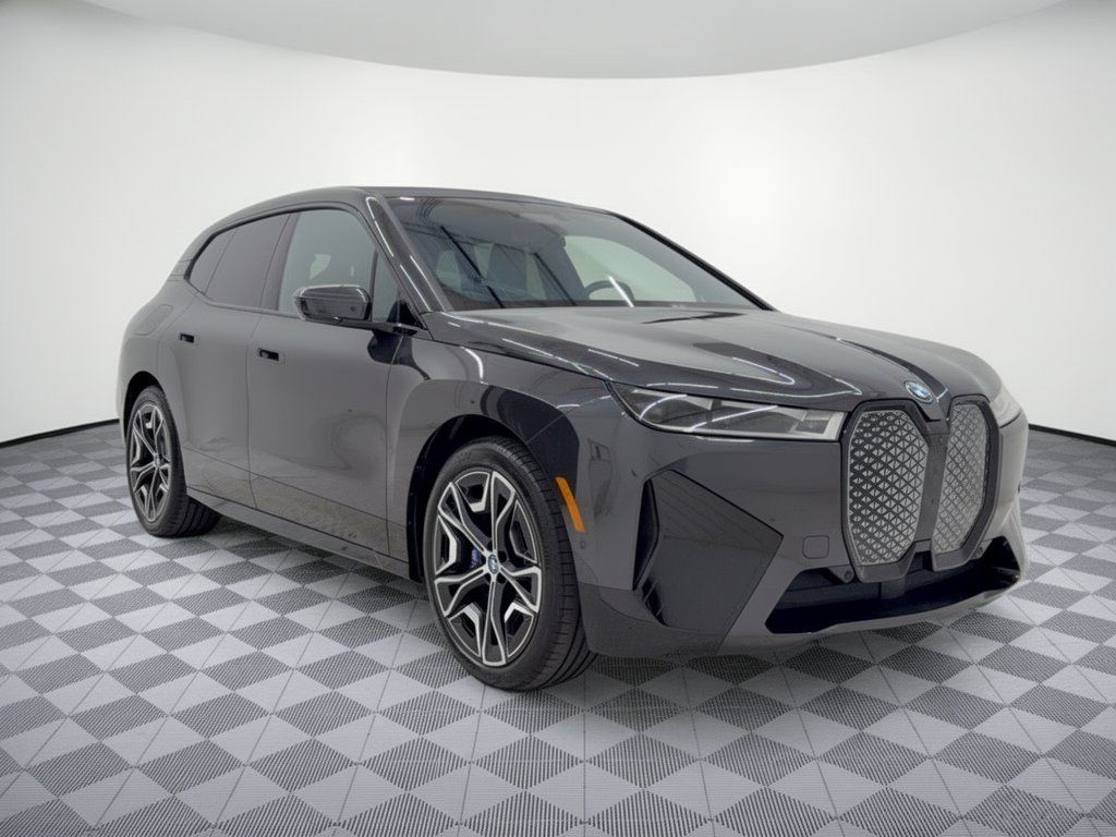 Used 2024 BMW iX M60 AWD/4WD image 7
