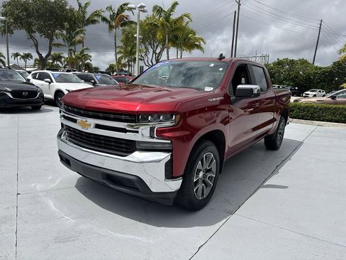 Used 2021 Chevrolet Silverado 1500 LT w/ All Star Edition Plus RWD image 9