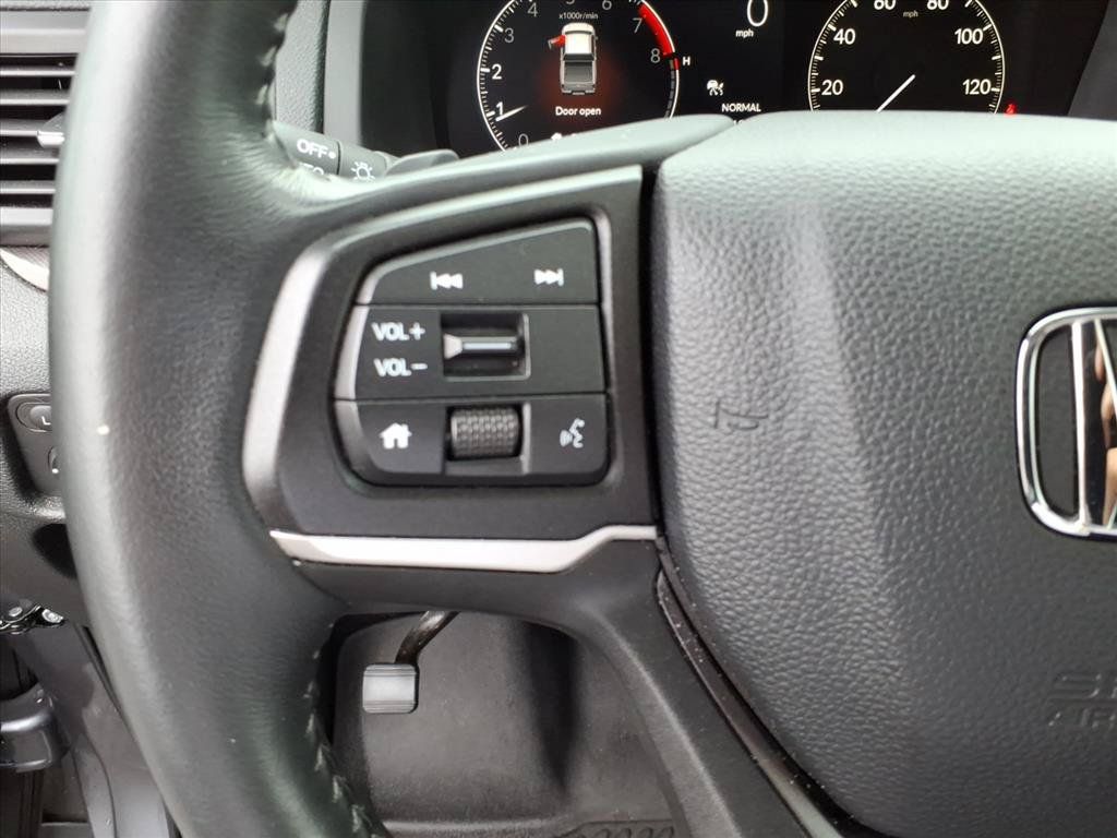 Used 2025 Honda Ridgeline RTL image 32