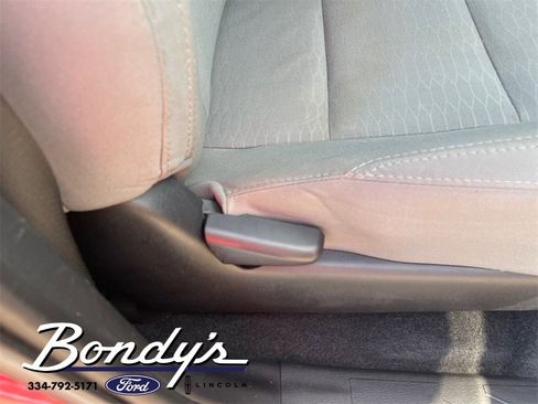 Used 2018 Toyota Tacoma SR5 image 20