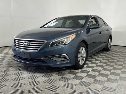 Used 2015 Hyundai Sonata SE image 4