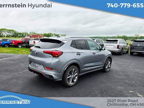 Used 2023 Buick Encore GX Select w/ Sport Touring Package FWD image 29