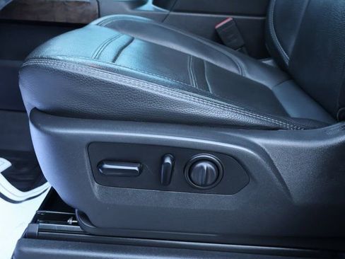 Used 2020 GMC Sierra 2500 Denali w/ Denali Ultimate Package image 48