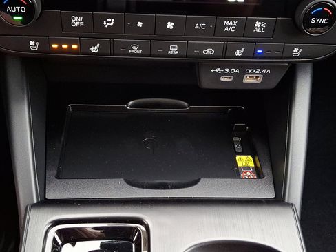 New 2026 Subaru Outback Touring AWD/4WD image 16
