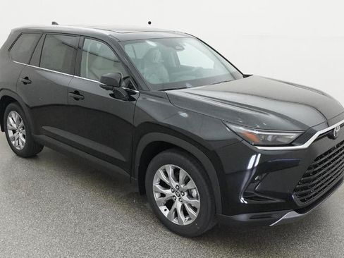 New 2026 Toyota Grand Highlander AWD Hybrid image 13