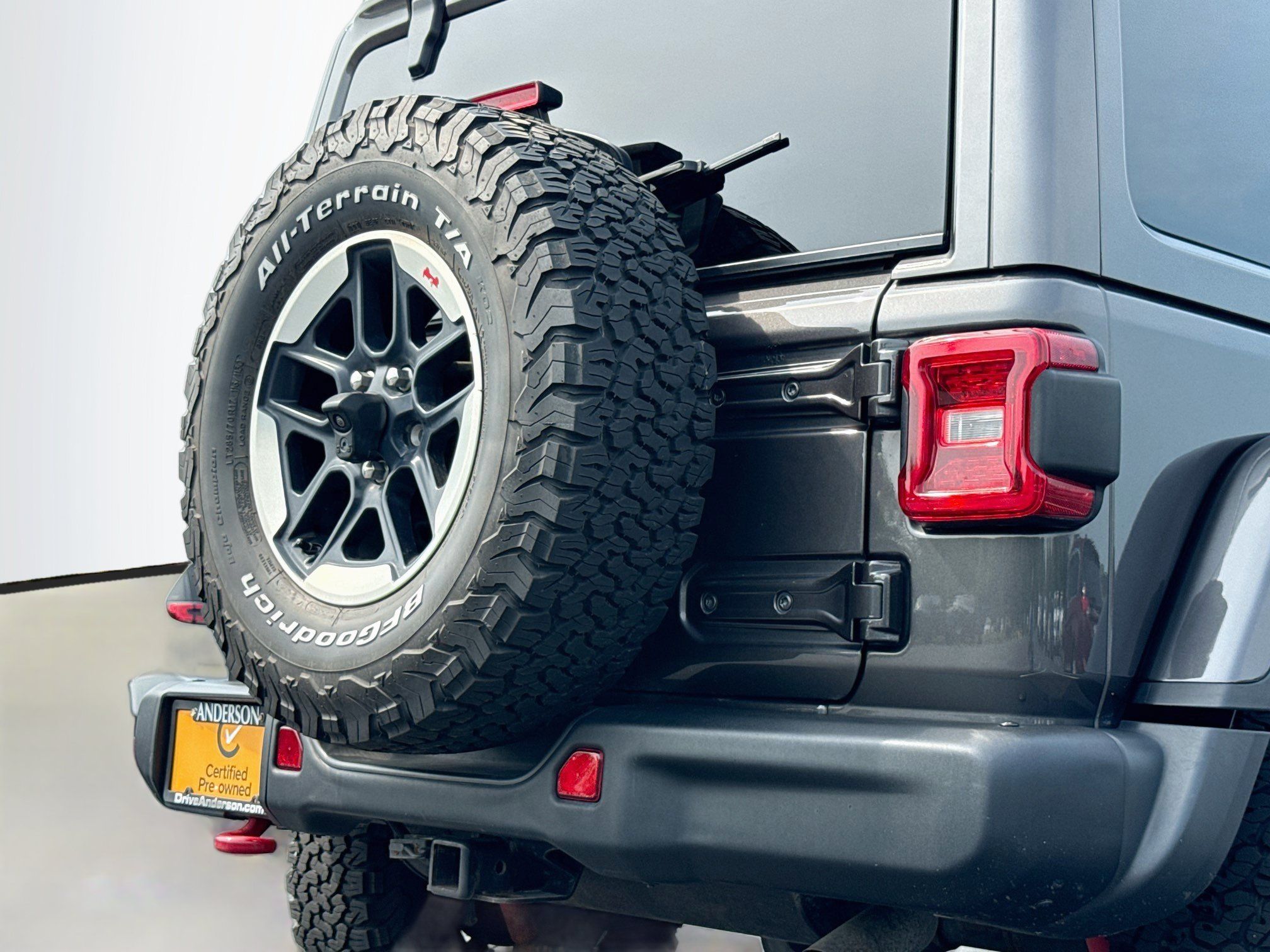 Used 2020 Jeep Wrangler Rubicon AWD/4WD image 6