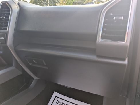 Used 2018 Ford F150 XLT w/ Equipment Group 302A Luxury image 39