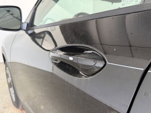 New 2026 Chevrolet Trax LT w/ LT Convenience Package image 8