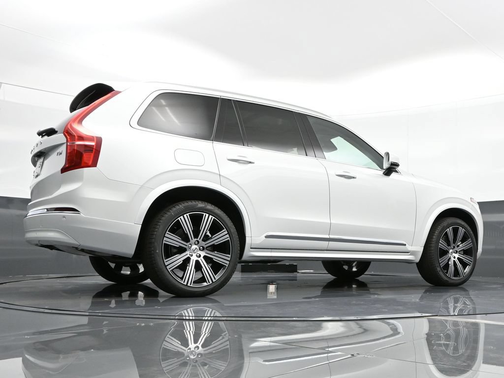 Certified 2025 Volvo XC90 T8 Core w/ Protection Package Premier AWD/4WD image 48