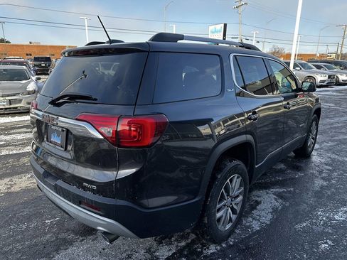 Used 2017 GMC Acadia SLE image 13