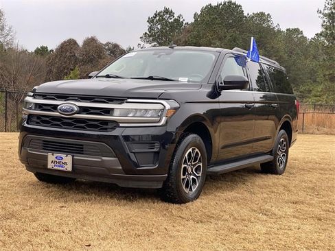 Certified 2024 Ford Expedition Max XLT image 12