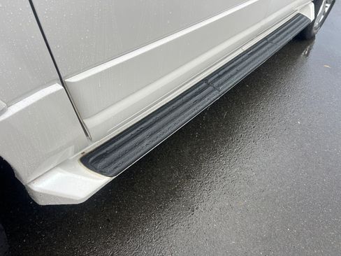 Used 2016 Ford Expedition EL Limited image 9