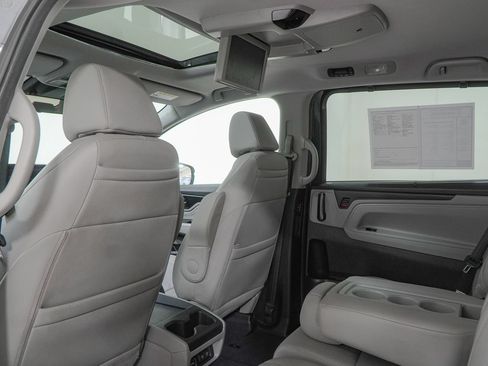 Used 2019 Honda Odyssey Elite image 52