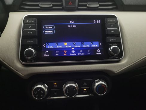 Used 2021 Nissan Versa SV FWD image 25