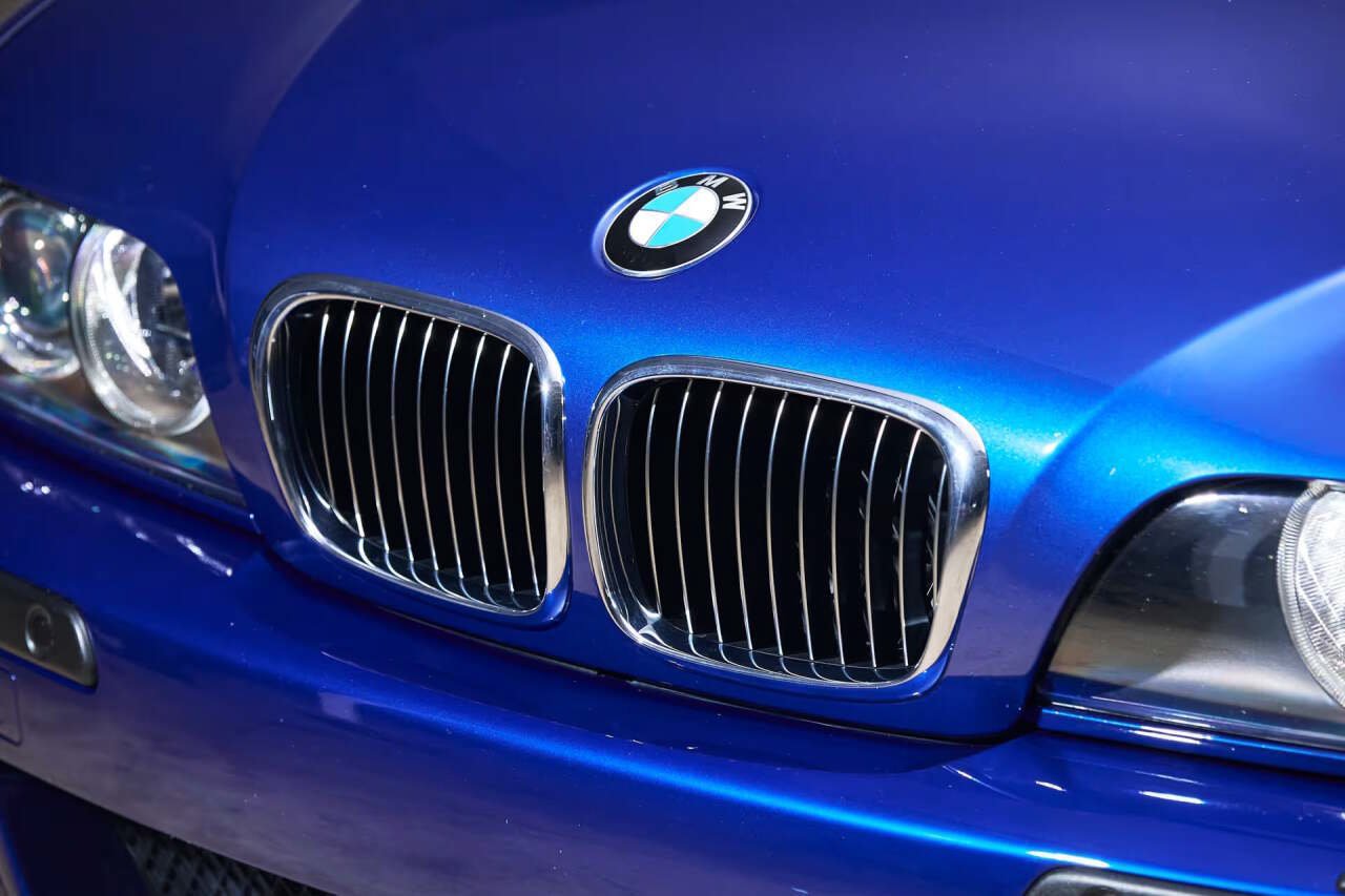 Used 2002 BMW M5 RWD image 24