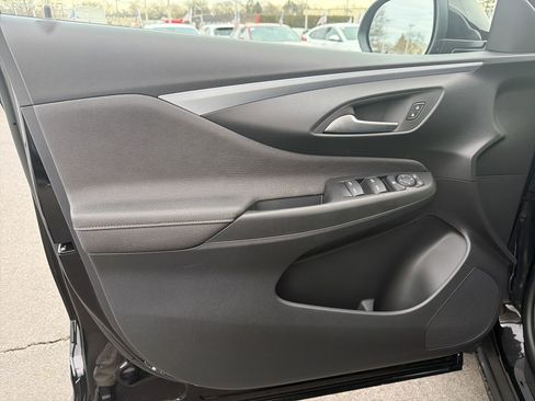 New 2026 Buick Envista Preferred w/ Advanced Safety Package FWD image 8