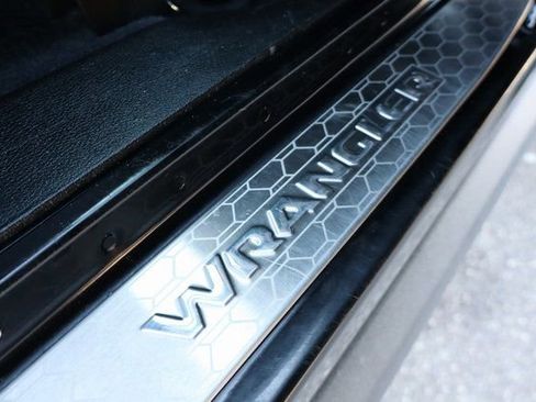 Used 2020 Jeep Wrangler Unlimited Rubicon image 50