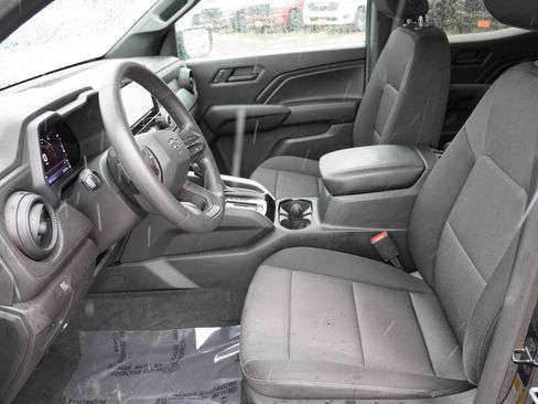 Used 2023 Chevrolet Colorado Trail Boss w/ Advanced Trailering Package AWD/4WD image 16