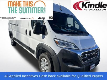 New 2025 RAM ProMaster 2500 w/ Quick Order Package 22G SLT