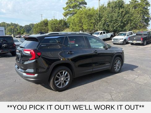 Used 2024 GMC Terrain SLT AWD/4WD image 6
