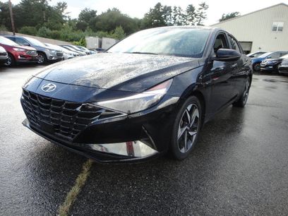 Used 2023 Hyundai Elantra Limited