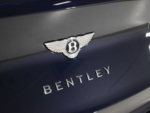 New 2026 Bentley Bentayga AWD/4WD image 15