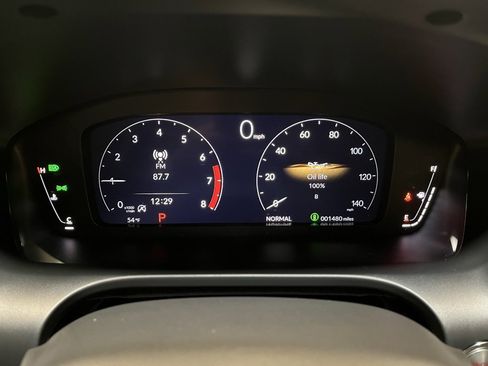 Certified 2025 Acura ADX AWD image 5