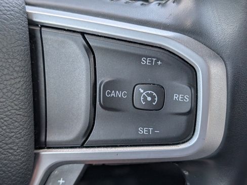 Used 2022 RAM 1500 Big Horn RWD image 16