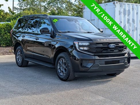 Certified 2025 Ford Expedition Active RWD image 2