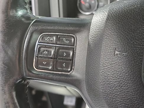 Used 2018 RAM 1500 Big Horn AWD/4WD image 35