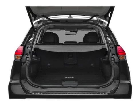 Used 2019 Nissan Rogue SV image 14