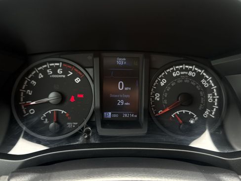Used 2023 Toyota Tacoma SR AWD/4WD image 17