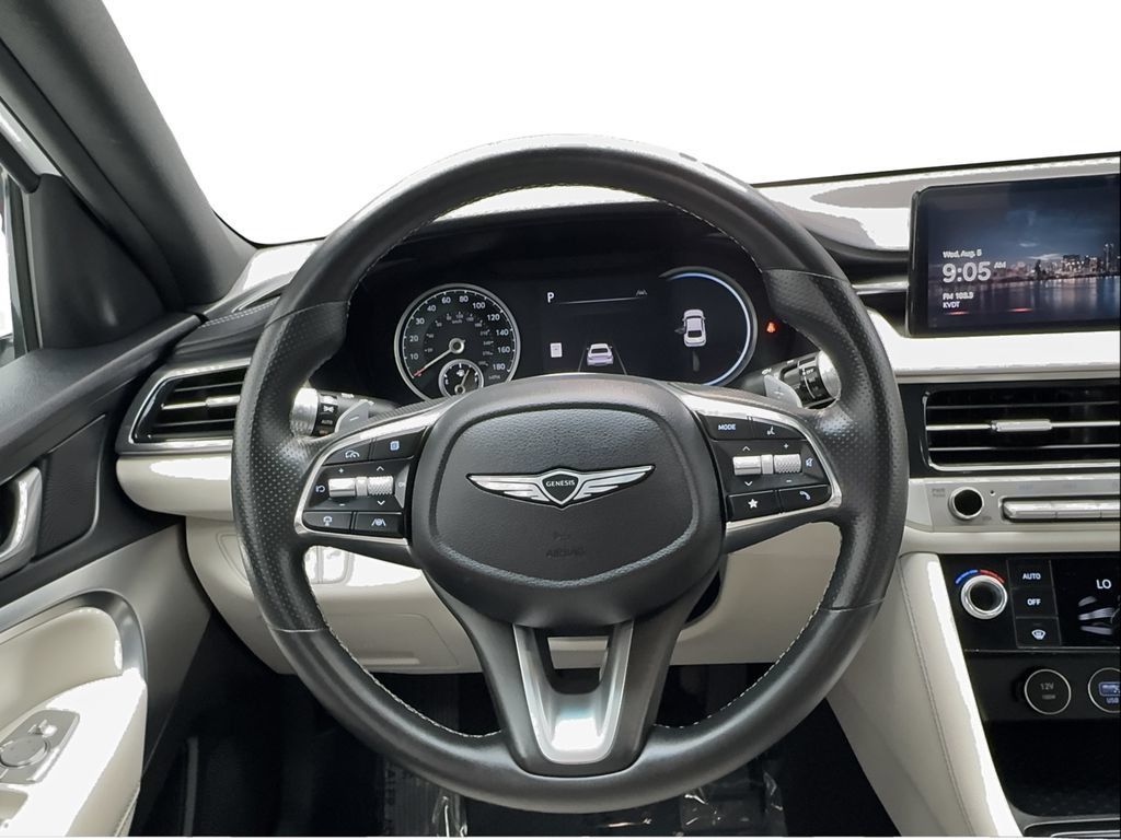 Used 2025 Genesis G70 2.5T RWD image 37