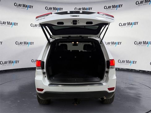 Used 2021 Jeep Grand Cherokee Limited image 16