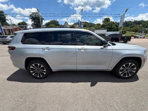 Used 2021 Jeep Grand Cherokee L Overland AWD/4WD image 12