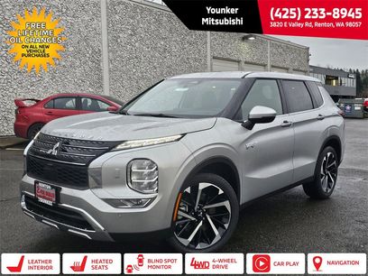 New 2025 Mitsubishi Outlander SE