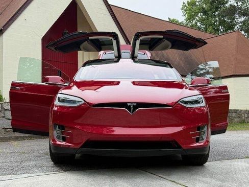 Used 2017 Tesla Model X 75D AWD/4WD image 34