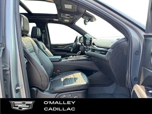 Certified 2024 Cadillac Escalade V w/ LPO, Floor Liner Package AWD/4WD image 14