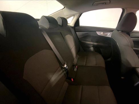 Certified 2024 Kia Forte LXS image 23