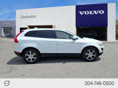 Used 2012 Volvo XC60 T6 Platinum AWD/4WD image 2