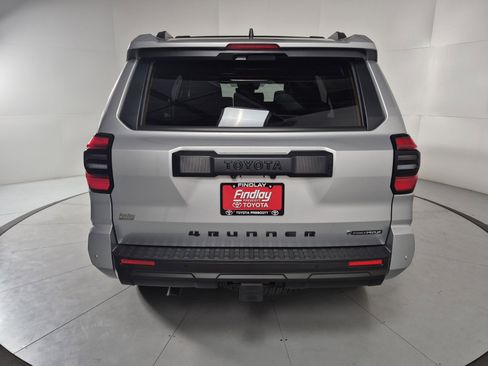 New 2026 Toyota 4Runner 4WD image 4