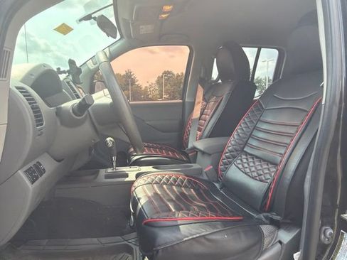 Used 2019 Nissan Frontier SV RWD image 19