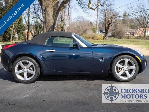 Used 2008 Pontiac Solstice Convertible w/ Premium Package RWD image 7