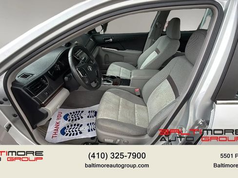 Used 2014 Toyota Camry XLE FWD image 8
