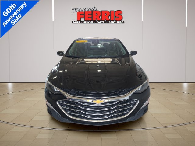 Used 2024 Chevrolet Malibu LT FWD image 2